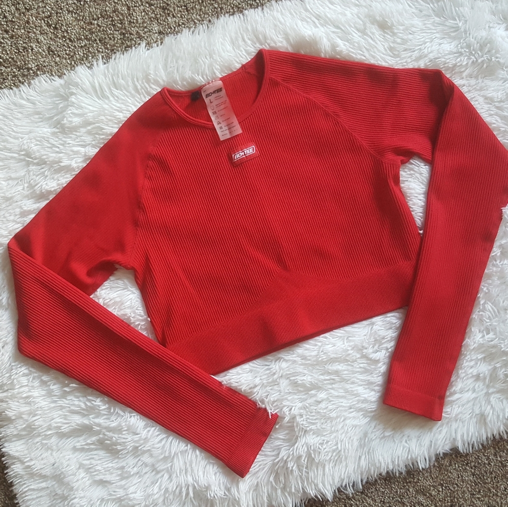 Bo + Tee Red Ribbed Long Sleeve Active Wear Work Out Sports Crop Top Size Large